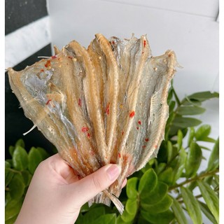 300Gram khô cá khoai xẻ đặc sản nức tiếng cà mau, khô cá khoai xẻ làm quà biếu sang trọng.