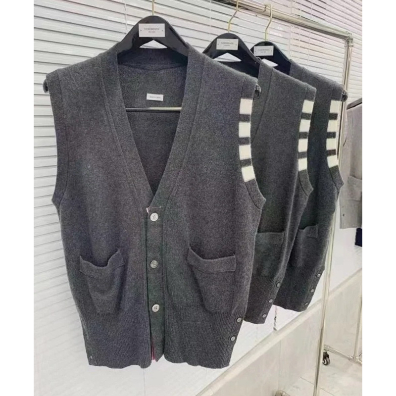 ⚡️[Hight Quality] Áo Gile 1hom Br Knitted  4 Bar Neck Vest - Điểm Nhấn Check Tà Màu Cao Cấp Sang Trọng Nam Nữ