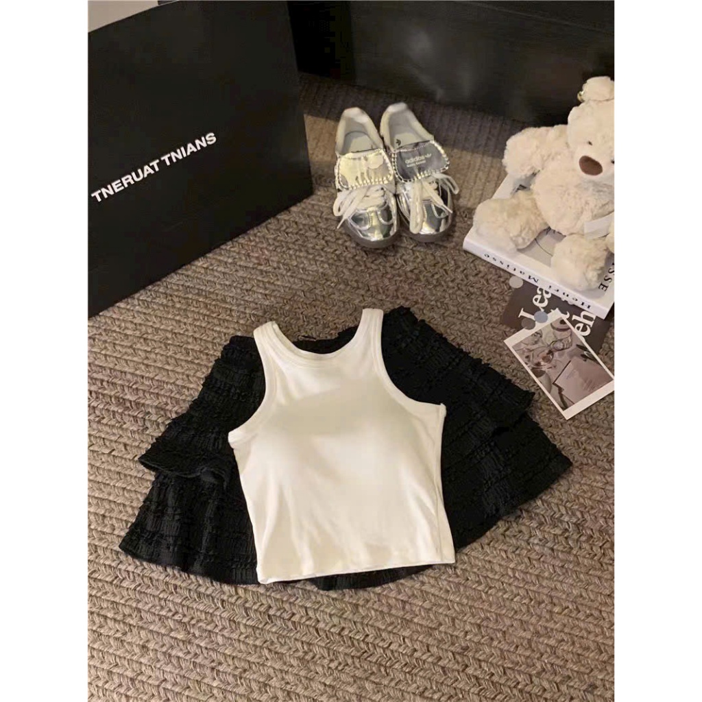 Áo Croptop Ba Lỗ Nữ Ngược Ôm Body Chất Thun Gân Cao Cấp Mền Mát Co Giãn Tốt Mặc Đep 2076