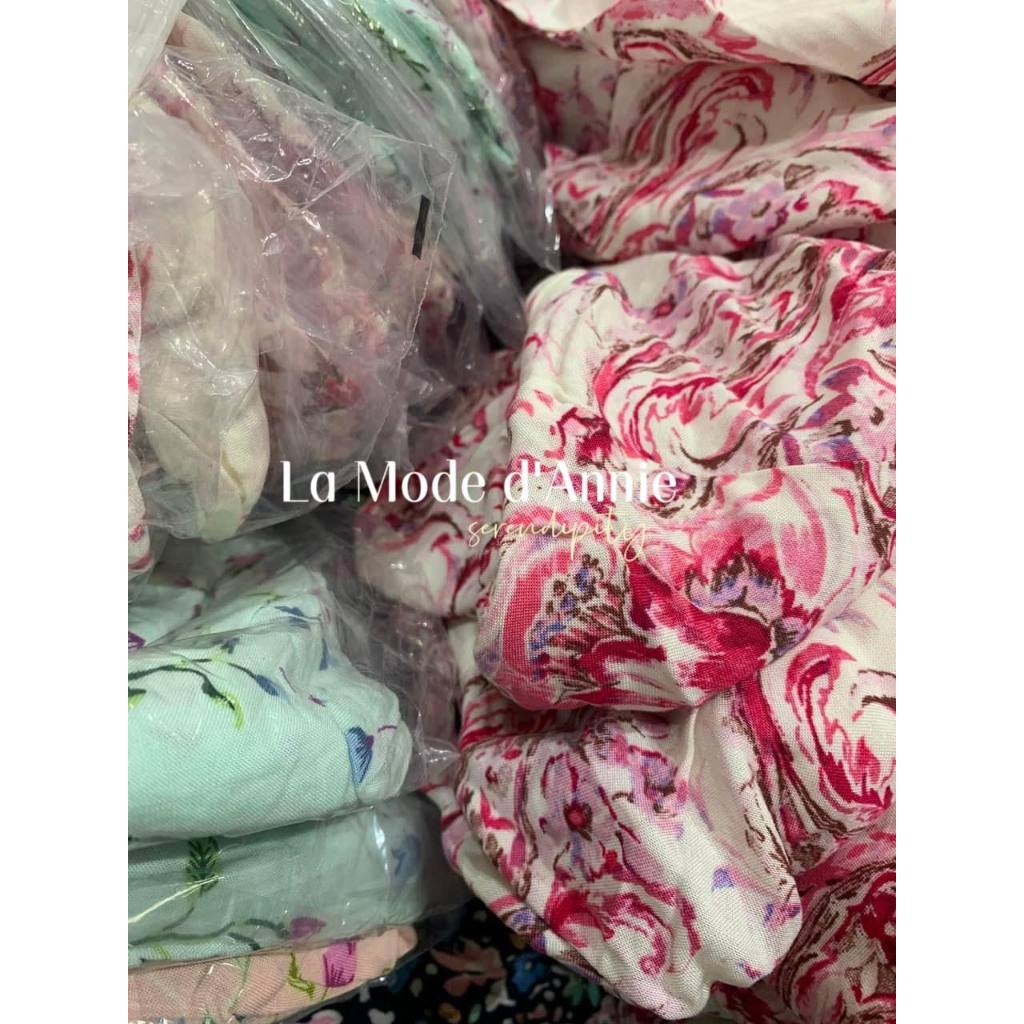 Jumpsuit hoa 2 dây dễ thương, nữ tính, năng động C.I.S.O.N.O_j1214