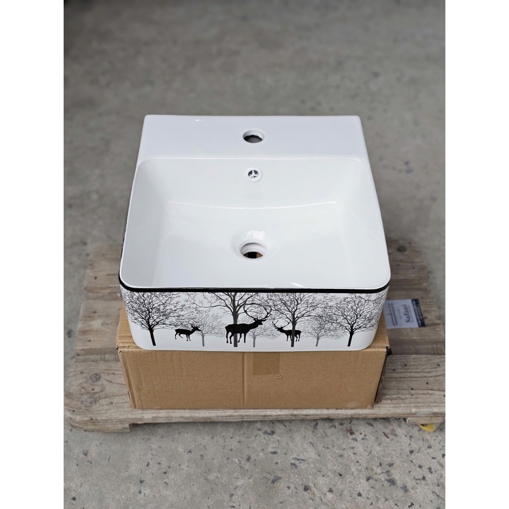 Chậu lavabo Chậu rửa mặt lavabo hoa văn TREO TƯỜNG hay Đặt Bàn Đá VUÔNG CON HƯƠU TREO TƯỜNG,men NANO