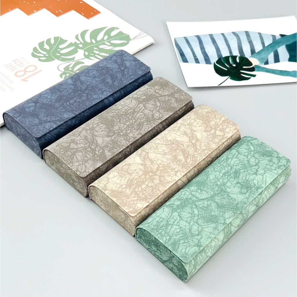 Hộp kính cận cao cấp có lót da bền đẹp chống thấm nước H03