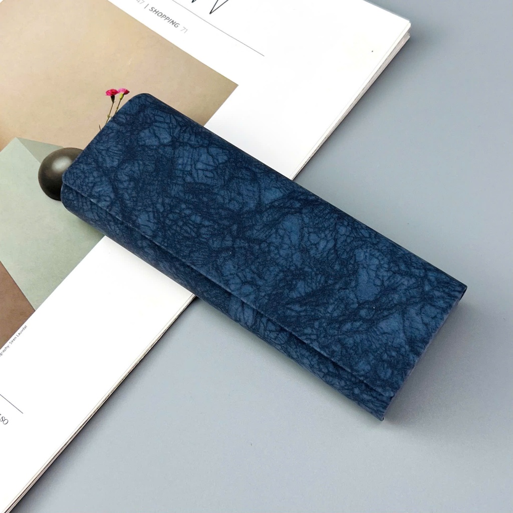 Hộp kính cận cao cấp có lót da bền đẹp chống thấm nước H03