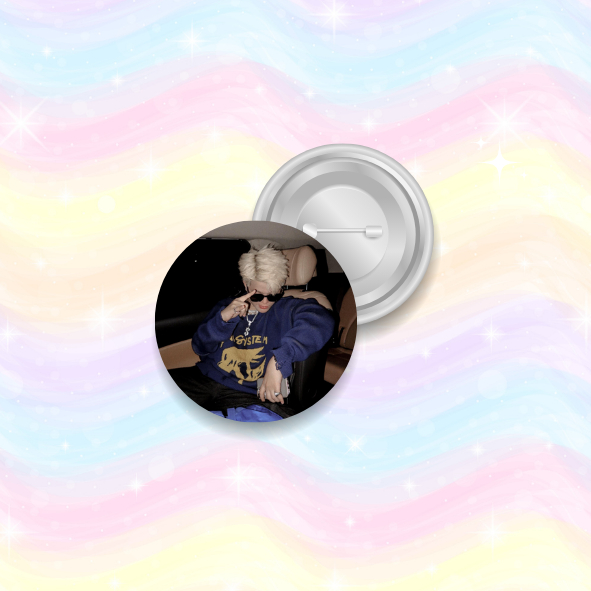 Huy hiệu cài áo/badge/pin album ca sĩ Quang Anh Rhyder (đọc miêu tả)