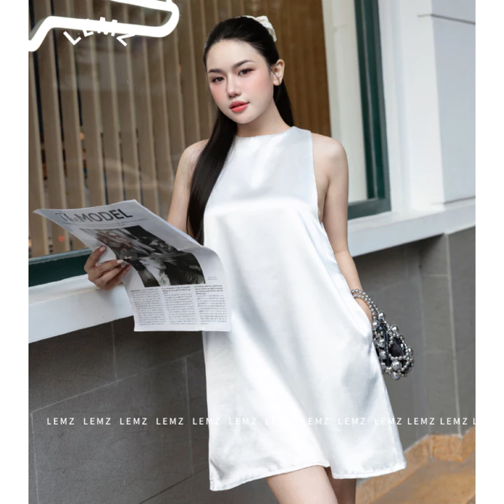 Đầm thiết kế cao cấp, đầm lụa dáng dài chữ A thiết kế sâu nách có 2 túi trong, lót lụa, thanh lịch LEMZ
