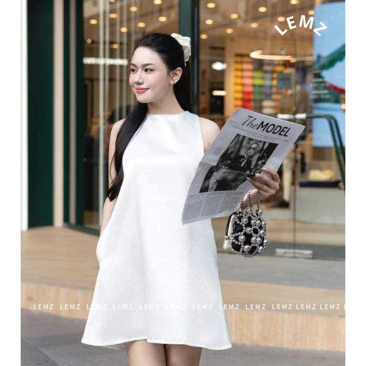 Đầm thiết kế cao cấp, đầm lụa dáng dài chữ A thiết kế sâu nách có 2 túi trong, lót lụa, thanh lịch LEMZ