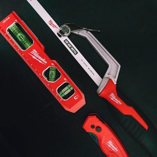 Thước thủy Milwaukee 48-22-5207 thước thủy cân bằng 48-22-5207V , thước thủy mini chính hãng
