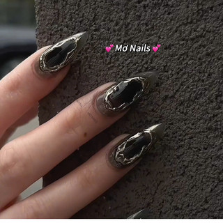 Nail Box Thiết Kế Thạch Đen Ombre Lòng Đào Tráng Gương Bạc M101 Nhà Mơ Nails
