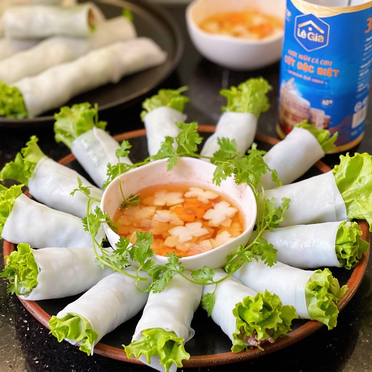Ảnh Nước mắm truyền thống Lê Gia- Cốt đặc biệt can 2L 1