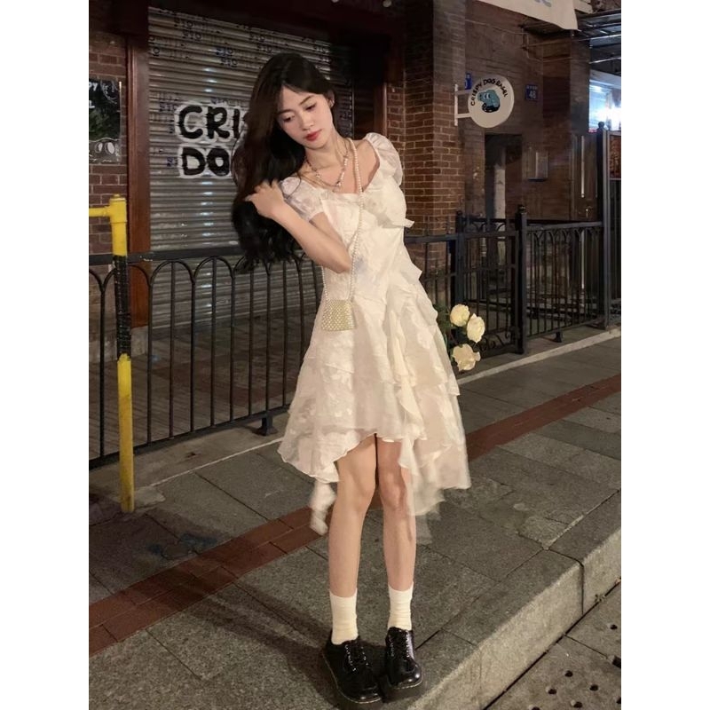 Đầm dự tiệc thiết kế tay bồng chiết eo tùng xoè phá cách tua rua cách điệu - [TLV13]  MeMe Boutique