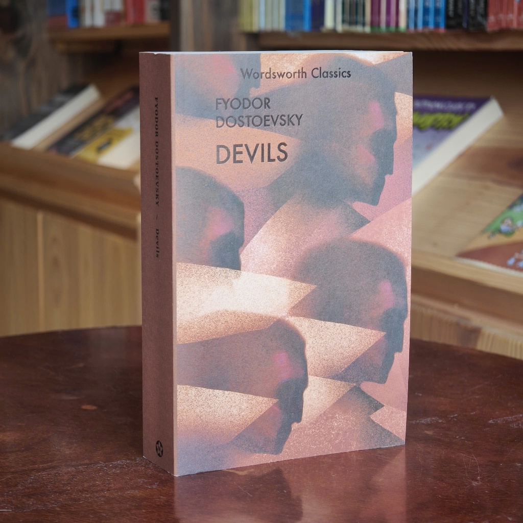 Ảnh Sách - Tiểu thuyết tiếng Anh - Devils 3