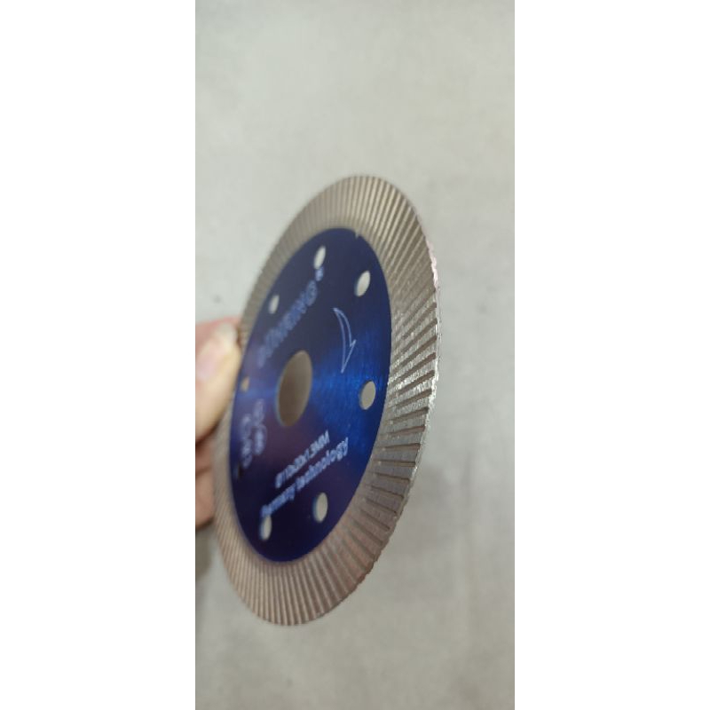 Lưỡi cắt gạch men phi 105 siêu ngọt, siêu bền