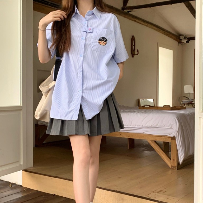 Áo sơ mi LIVE GREAT ngắn tay họa tiết kẻ sọc màu xanh dương phong cách Hàn Quốc thời trang mùa hè mới cho nữ