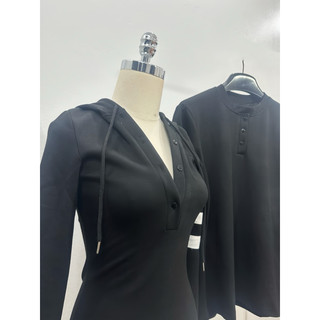 S - 29 ) Set đồ đôi mùa đông nam nữ couple váy body dài tay có mũ sọc ngang + áo thun nam dài tay mùa đông chất dày dặn