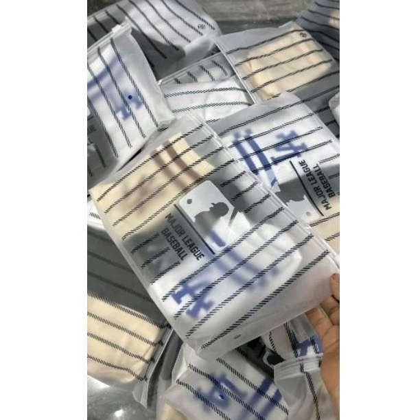 (Sale) Set 3 đôi tất cao cổ NY* xuất dư