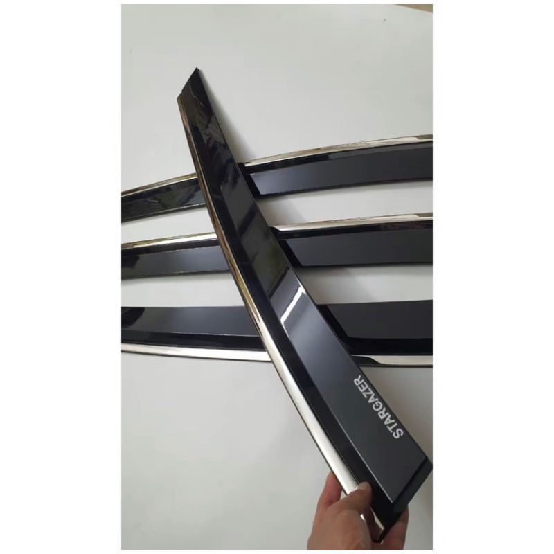 Vè che mưa xe Huyndai Stargazer chỉ inox, Nhựa đen ABS hàng cao cấp