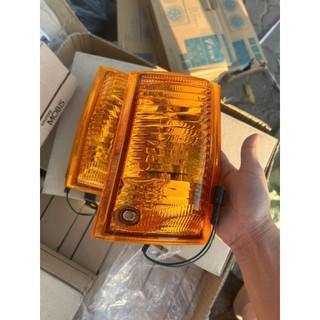 Đèn xi nhan Huyndai 3.5 tấn, đèn xi nhan MIGHTY