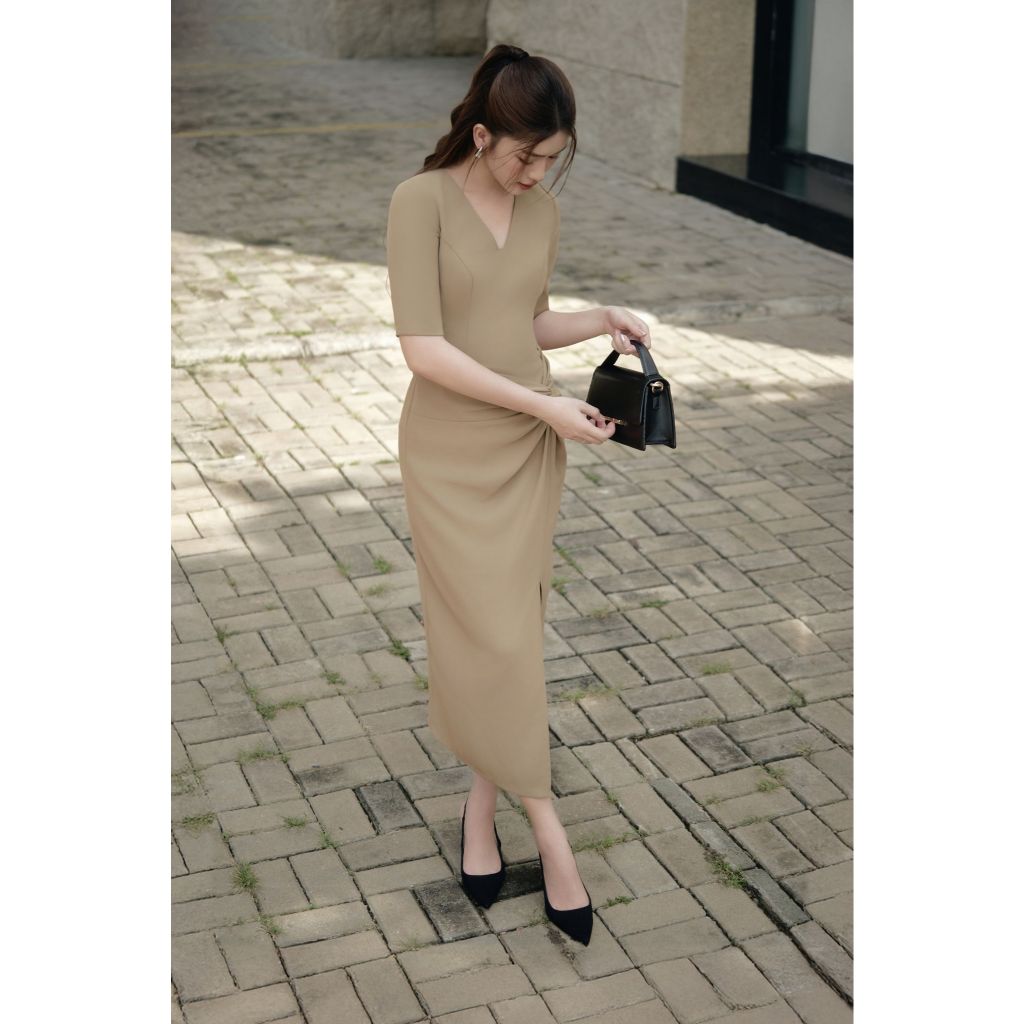 Vella Fashion đầm midi tay ngắn xoắn eo xẻ trước VD24073 - MILA dress