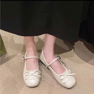 [FORM RỘNG LÙI 1 SZ] Búp Bê Nữ Đế Bệt Khóa Cài Tách Mũi Độc Đáo Đính Kèm Nơ Xinh Xắn 2024