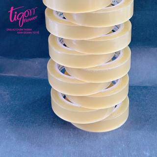 1 cây băng keo bó hoa 2,4cm (12 cuộn/cây) dai, chắc chắn, tiện lợi