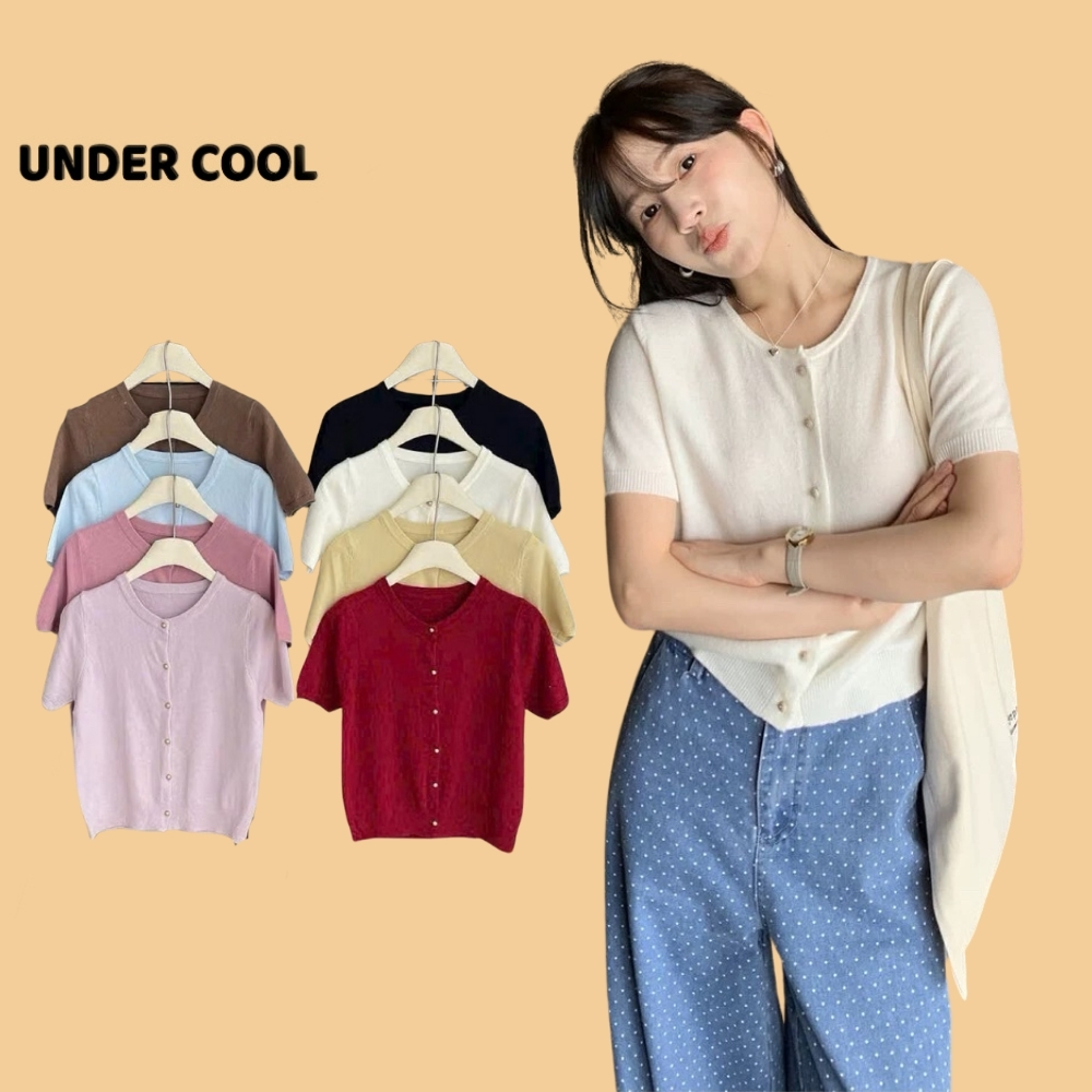 Áo len cộc tay nữ UNDERCOOL dáng basic có cúc chất len mềm mại thiết kế đơn giản mặc hàng ngày ACT44