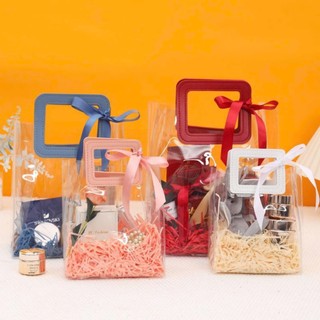 Túi Trong Suốt Đựng Quà Kèm Hoa, Túi Đựng Quà Kèm Nơ, Túi Quà Tay Cầm PVC Trong Suốt Sang Trọng, Vân Thỏ Beauty