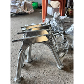 chân chống đứng inox 304 các dòng xe máy ( kèm cốt và lo so ionx)