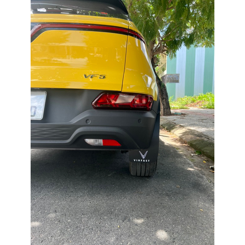 Dè chắn bùn xe Vinnfast VF5 (Năm)