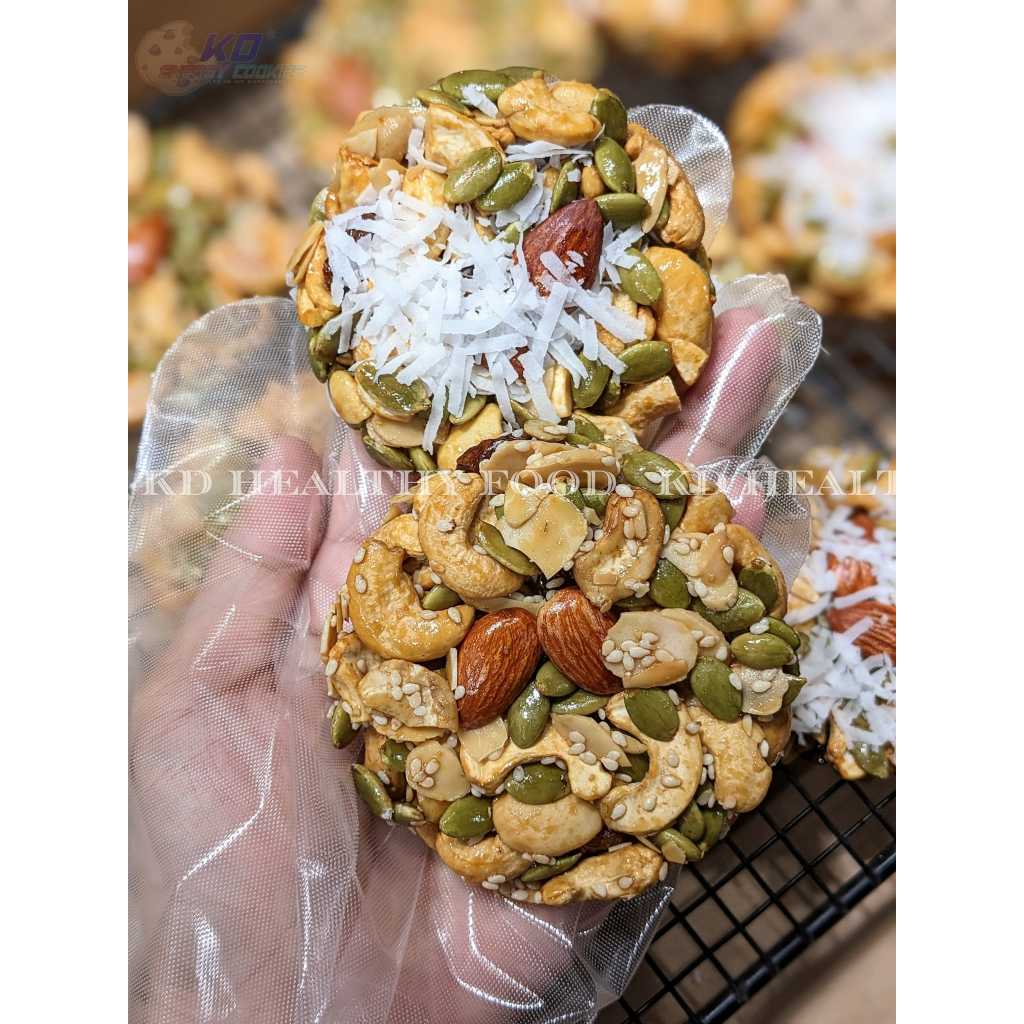 Bánh Super hạt dinh dưỡng thương hiệu KD Shop thơm giòn, ngọt thanh 400g ( 10 cái)
