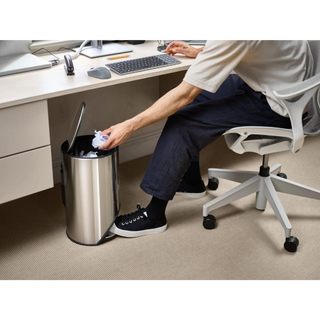 Thùng rác có bàn đạp Joseph Joseph 30152, 30151 , thùng rác nhà bếp tiết kiệm không gian GermanySnT HCM