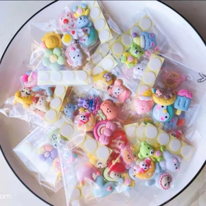 Set 10 charm có keo dán trang trí, phụ kiện