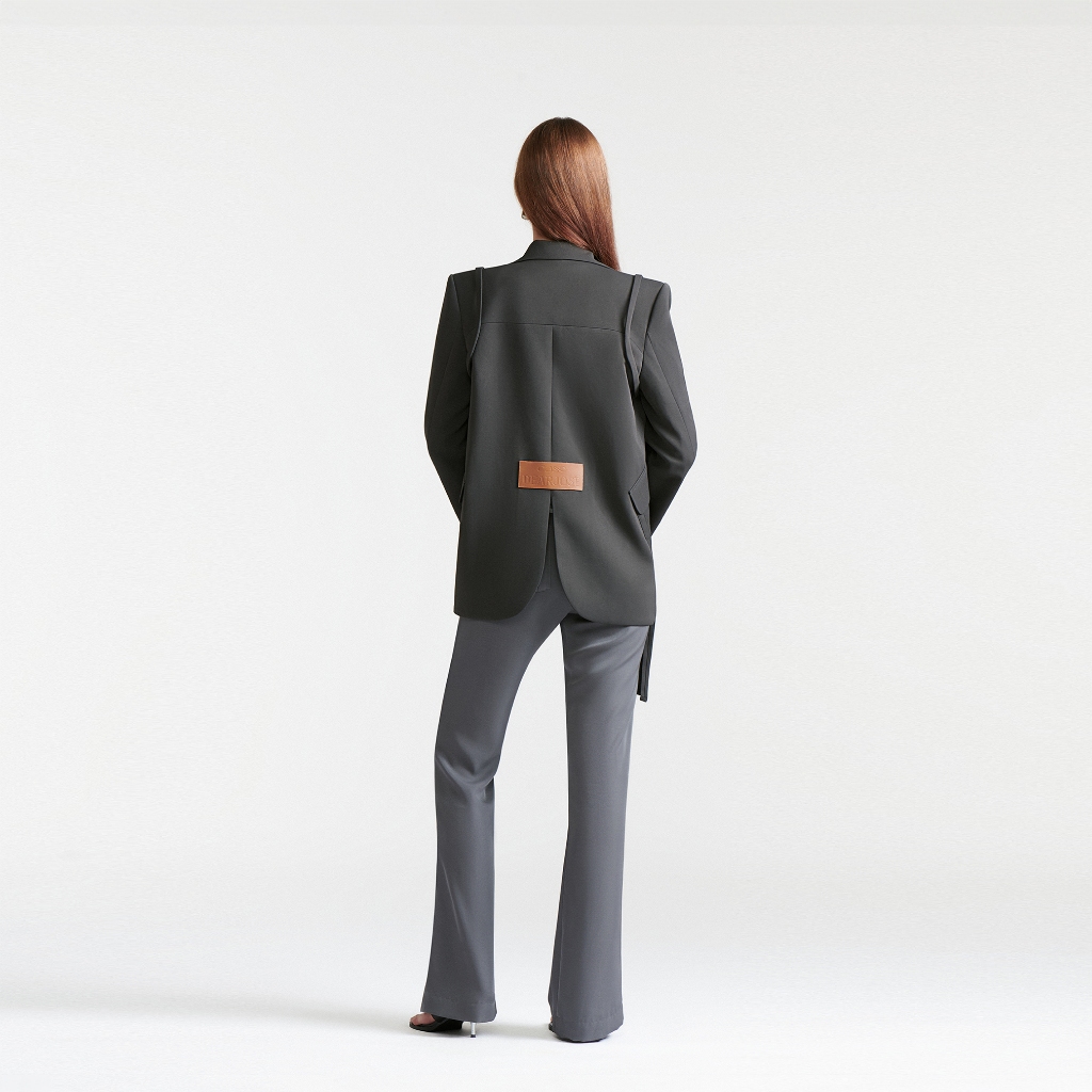 Ảnh DEAR JOSÉ - Áo blazer vạt dập li xám đen Pegasus 3