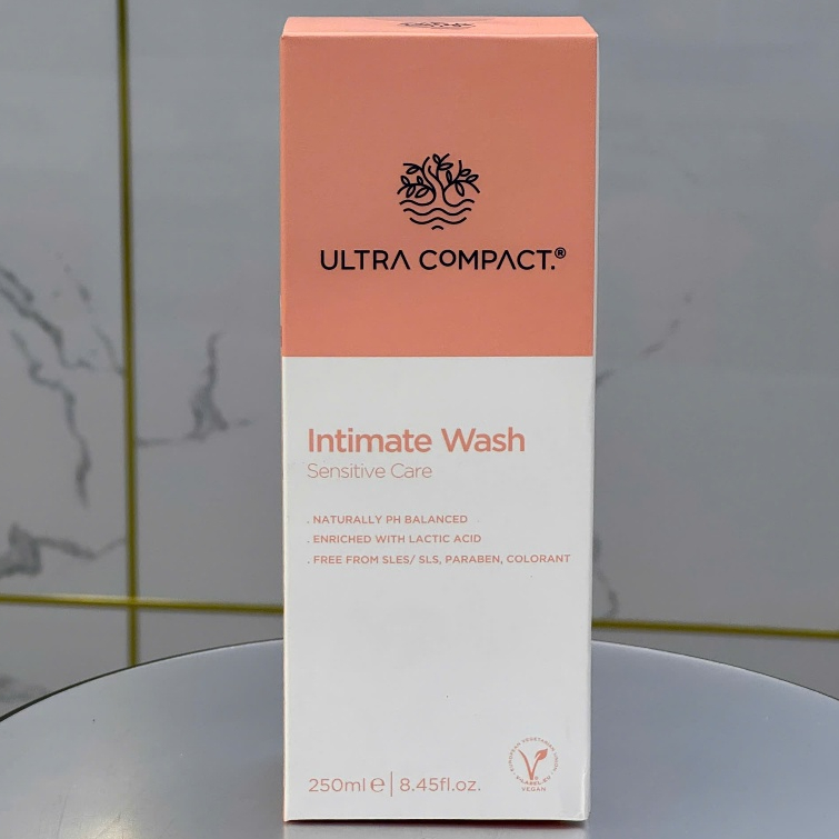 [HÀNG CTY + QUÀ] Dung Dịch Vệ Sinh Ultra Compact Intimate - Dịu nhẹ cho da nhạy cảm - 250ML