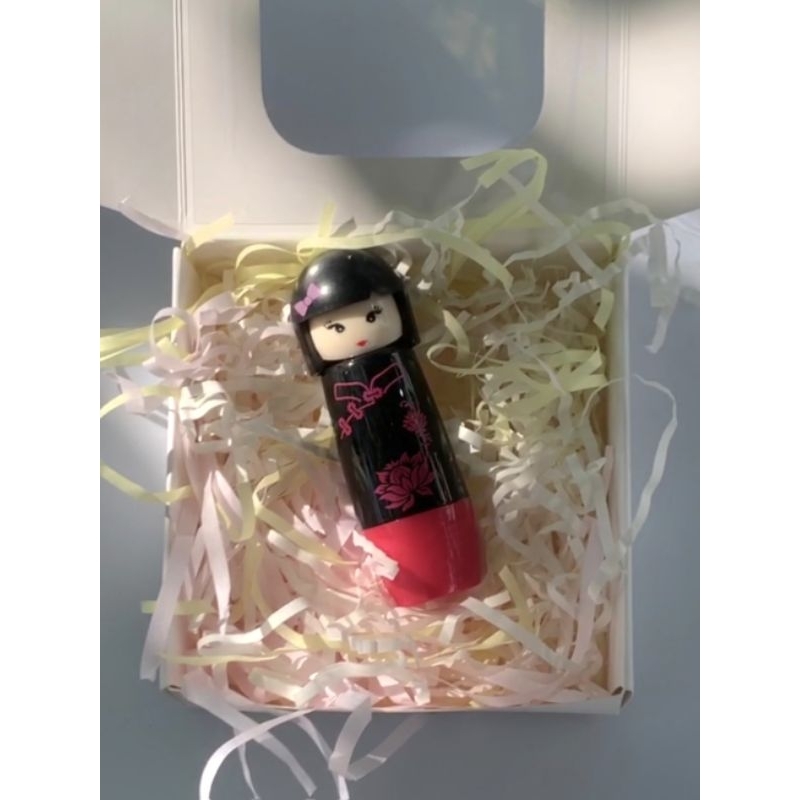 Son dưỡng dừa Escoco phiên bản dễ thương