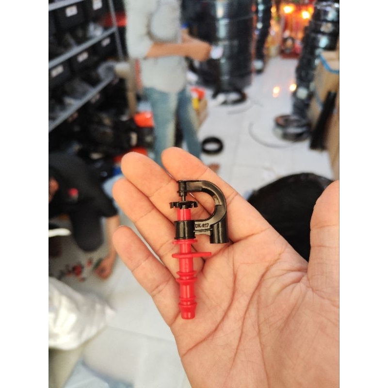 10 cái [ 10 cái ] béc tưới g5 đuôi 10mm 30 60 90 200 120l /h , xài ống 8x10 hoặc 10x12 đều được