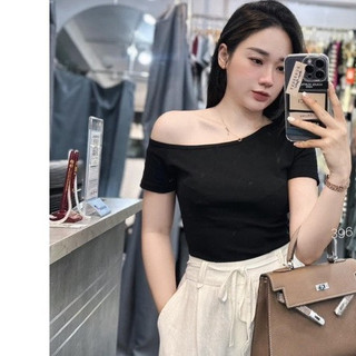 Áo thun lệch vai dáng Vừa Người Chất Mềm