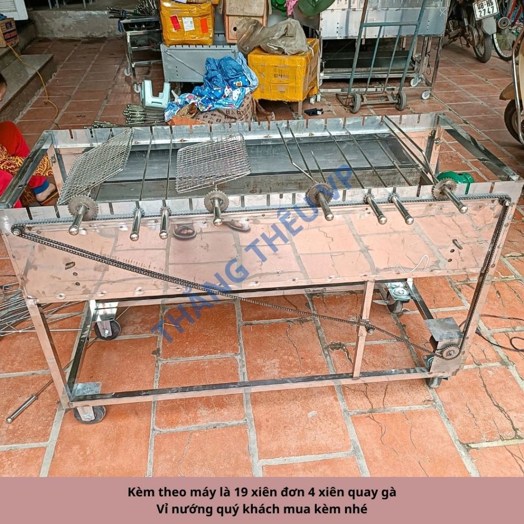 Máy nướng thịt chả quay gà vịt tự động inox 19 xiên tặng kèm 19 xiên đơn và 4 xiên quay gà