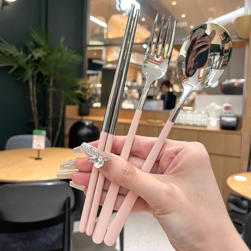 Sét thìa đũa dĩa inox 304 có hộp đựng nơ sang trọng tiện lợi