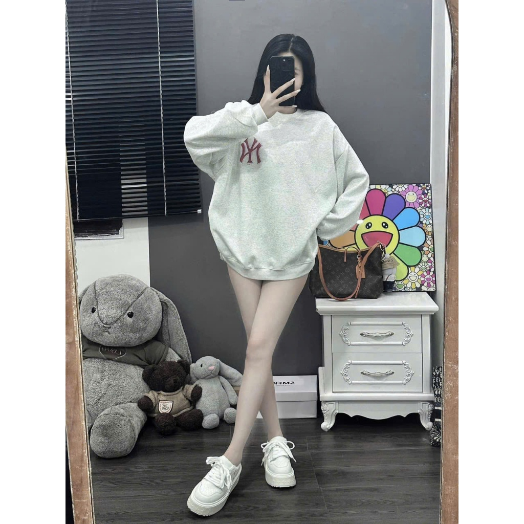 Women’s Hanoi Sweater in Silver Metallic Knit XX