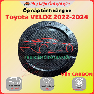 Ốp nắp xăng cacbon xe Toyota Veloz 2022 - 2024, 2025 Vân CARBON cao cấp