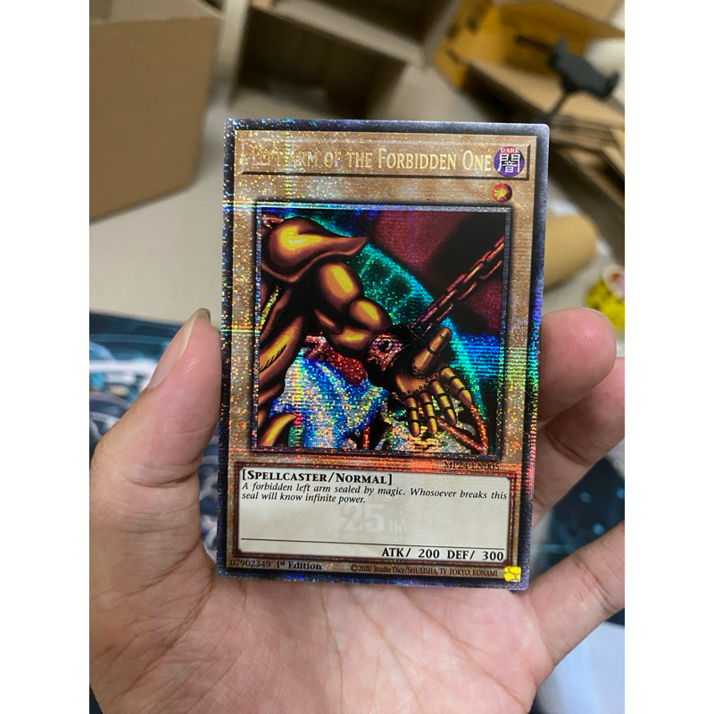 Thẻ bài Left Arm Of The Forbidden One - MP24-EN005 - Quarter Century ...