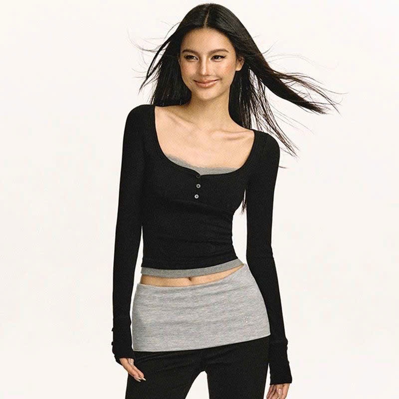 (sẵn) Áo thun cotton cổ vuông dài tay màu đen phối layer xám kết hợp phần khuy ngực mùa thu đông ACV001 - Tiktik