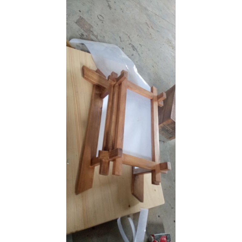 Khung Để Đèn Nội Thất Nhà Xanh 82 - Đèn Gỗ ốp Tường Theo Phong Cách Truyền Thống Nhật Bản