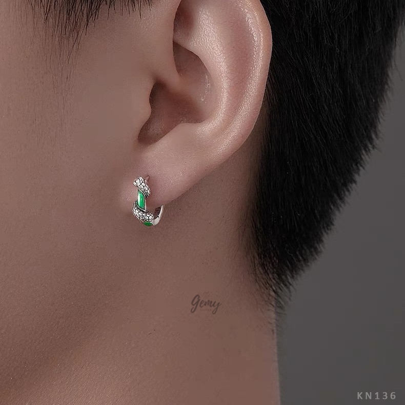 Khuyên tai tròn nam bạc 925 thiết kế hình rắn đá xanh Green Snake độc đáo (1 chiếc) KN136 | GEMY SILVER