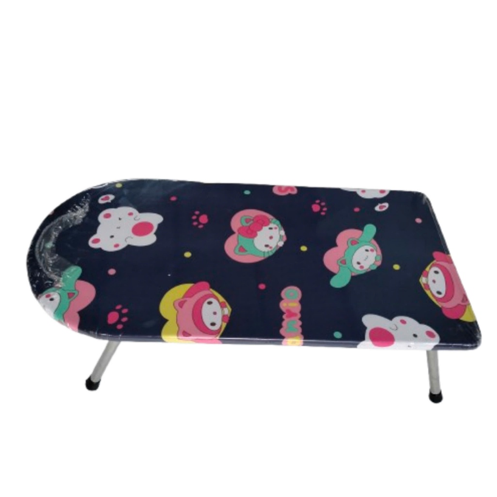 Bàn để ủi quần áo 30x60cm kiểu ngồi, dễ dàng cất gọn khi không sử dụng