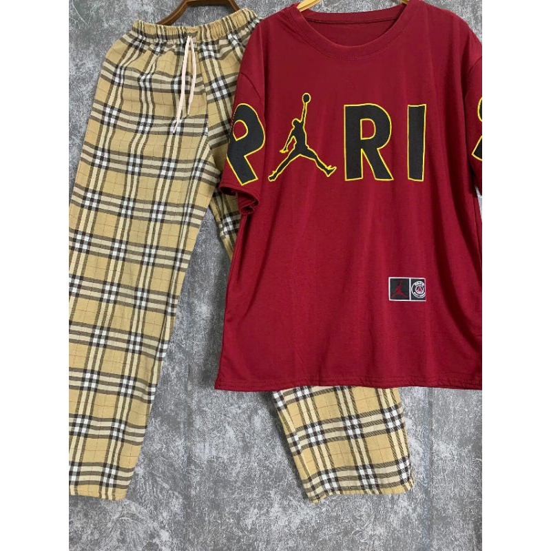 Áo Phông Pari Đỏ Form Rộng Tay Lỡ freesize chất cotton su mềm mát, cả nam cả nữ đều mặc đẹp---xuongthoitranggiare