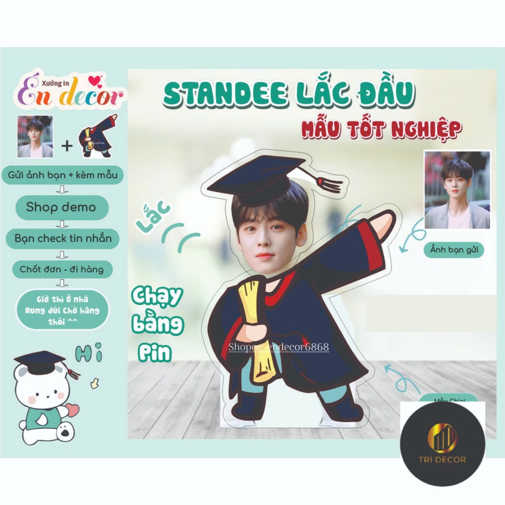 Standee lắc đầu chạy bằng pin cử nhân tốt nghiệp - Én decor