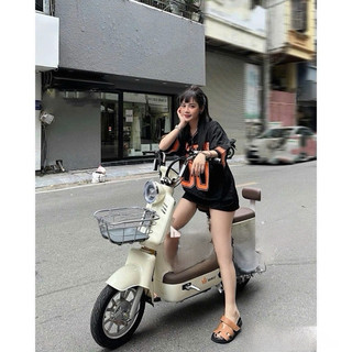 Áo phông Cổ V form Rộng Mix Chữ cá Tính Nổi Bật