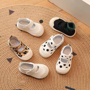 Giày quai dán tập đi cho bé mềm mại phong cách Hàn Quốc dành cho bé trai - bé gái