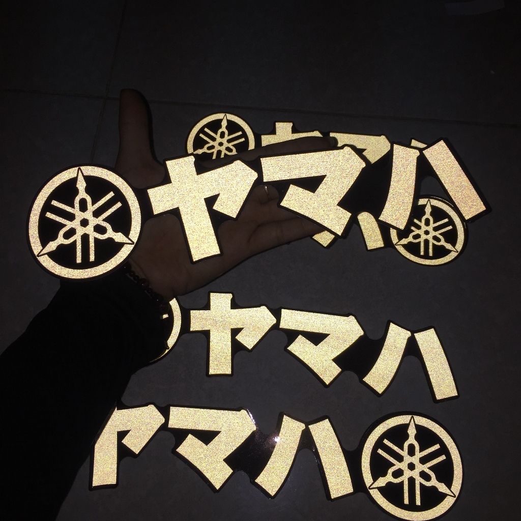 Logo YAMAHA Japanese. Chữ Nhật Bản chất liệu phản quang 3M cao cấp, không bay màu, bong tróc